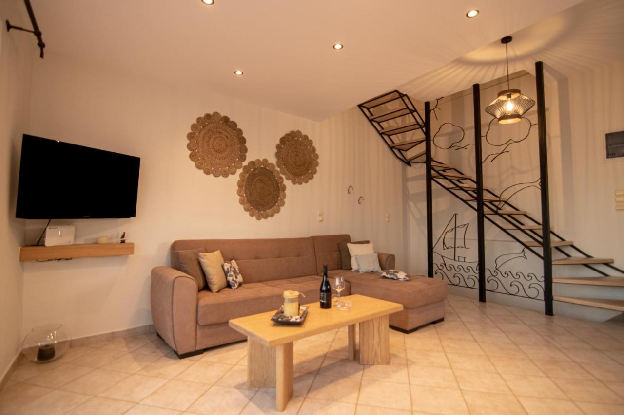 The Island House - Family Size Apt - Overlooking The Aegean - 3 Steps From The Beach Mochlos Exterior foto